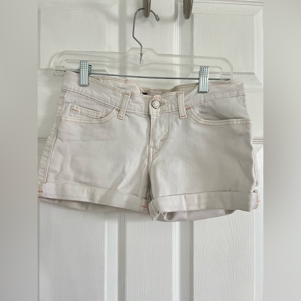 Levi’s White Jean Mid Rise Shorts